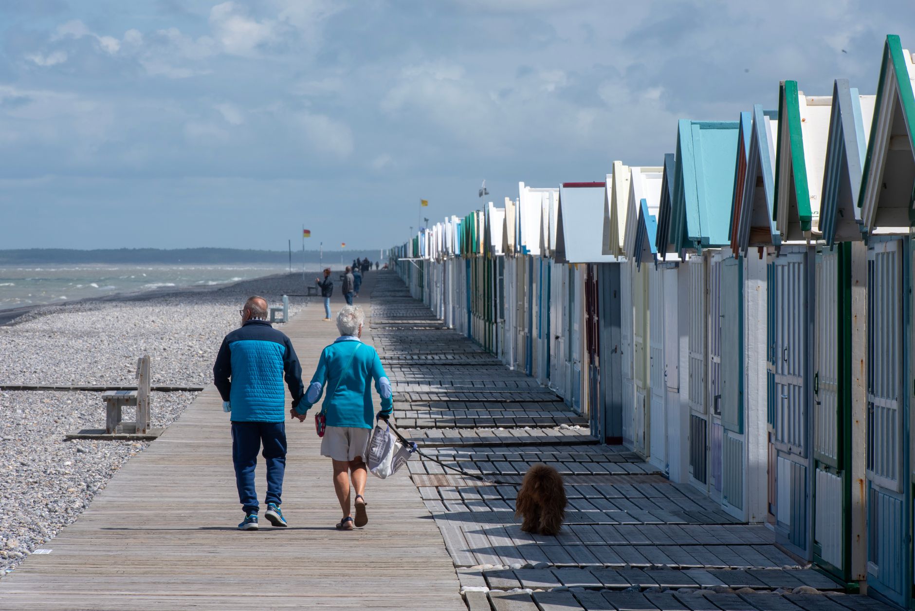 Your First Vacation Together Lives or Dies on Three Numbers: Budget, Wake-Up Time, and Alone Time