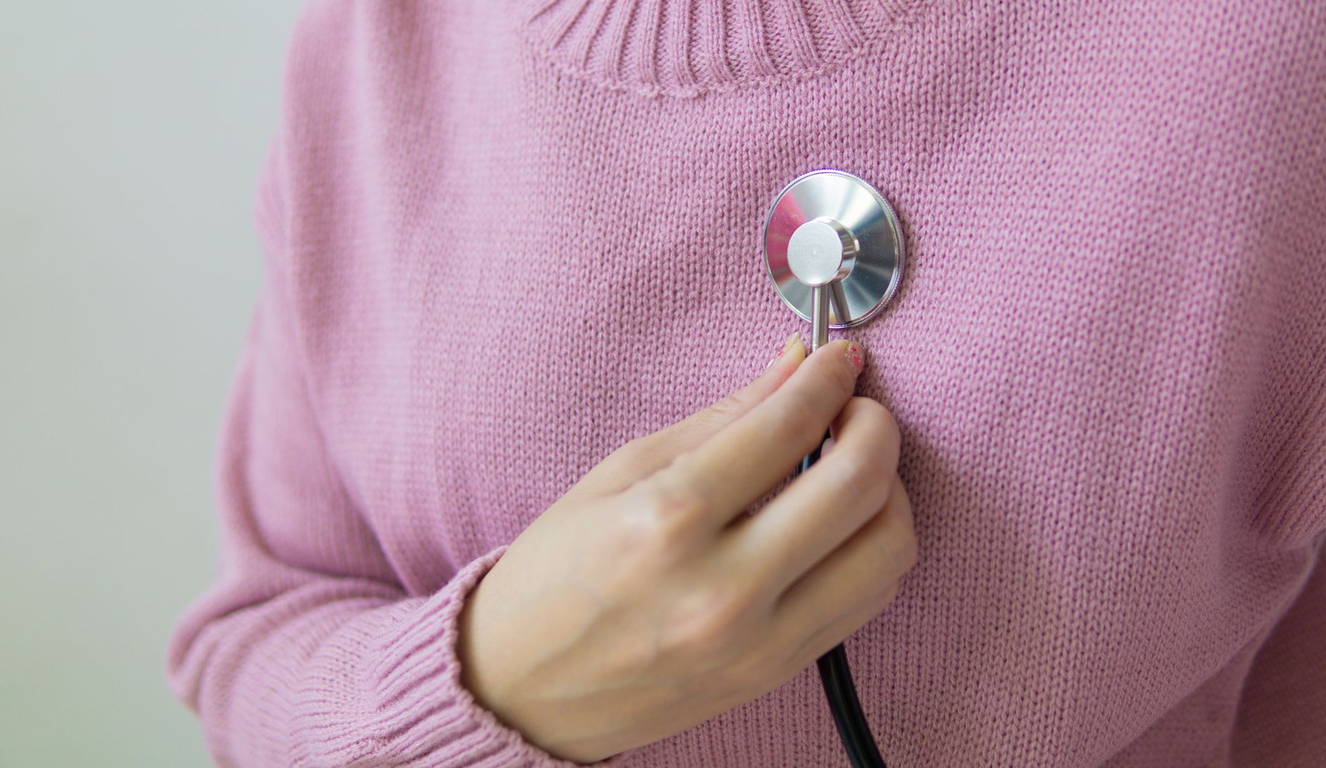 Heart Attack Symptoms in Women: Why Knowing Them Isn’t Enough (53% Were Told It Wasn’t Their Heart)