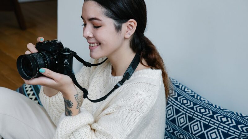 The Photography Beginner’s Guide: Camera Settings and Composition Tips for Instagram-Worthy Shots